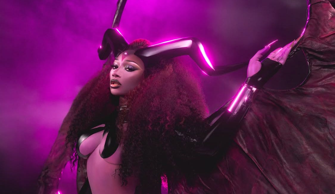 the pumpkins told me ur gay