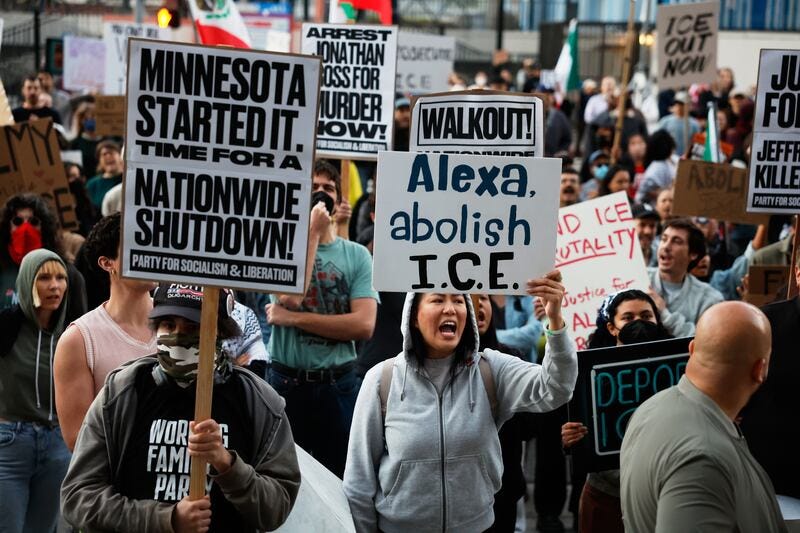 Minneapolis shooting: Protesters demand immigration agents leave
