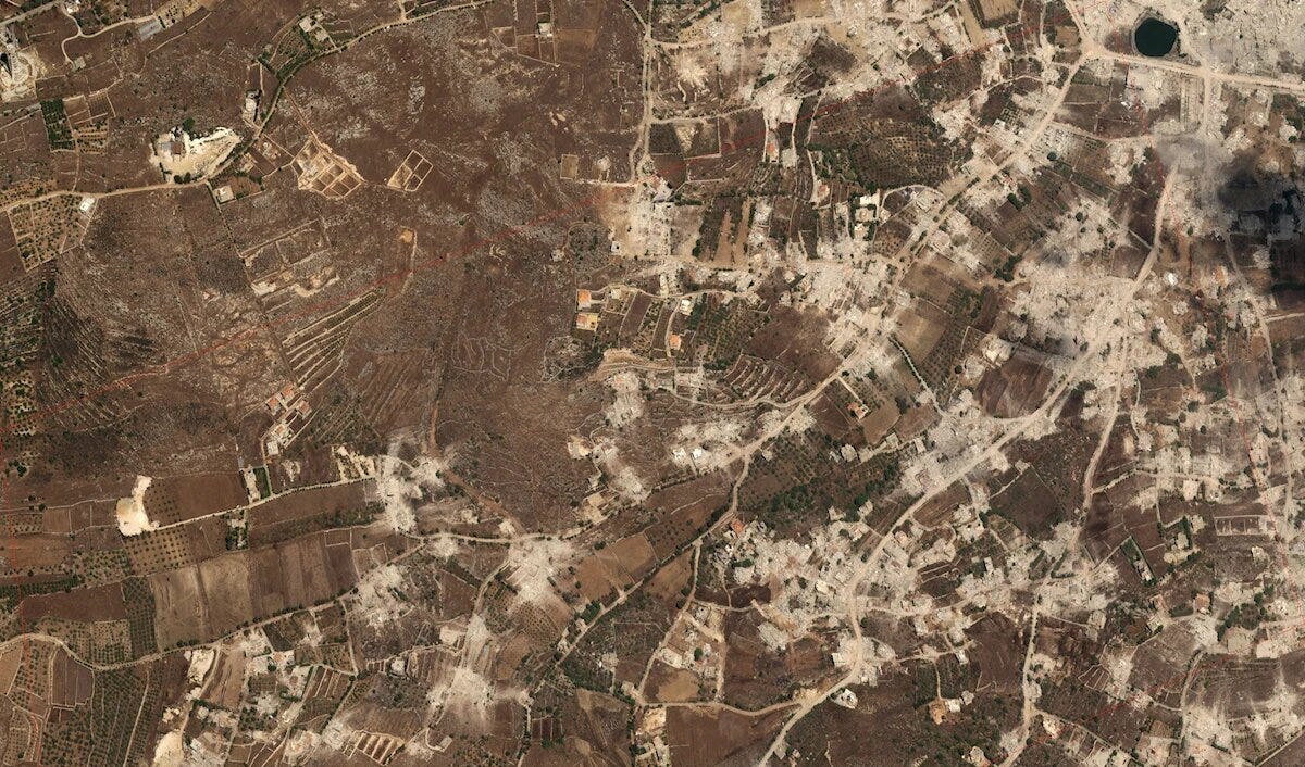 Uninhabitability of Lebanon's Bint Jbeil; Zionist Regime Destroyed 80 Percent of the City Uninhabitability of Lebanon's Bint Jbeil; Zionist Regime Destroyed 80 Percent of the City