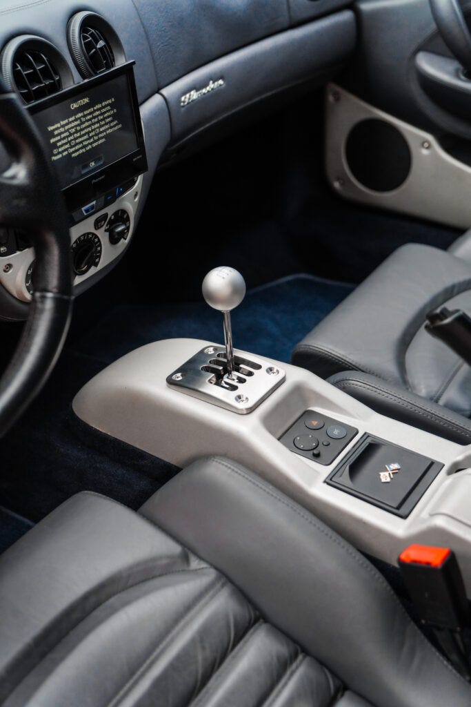 This image has an empty alt attribute; its file name is Interior-16-1-2-683x1024.jpg