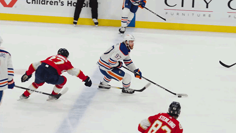 Connor McDavid highlight-reel assist to Corey Perry