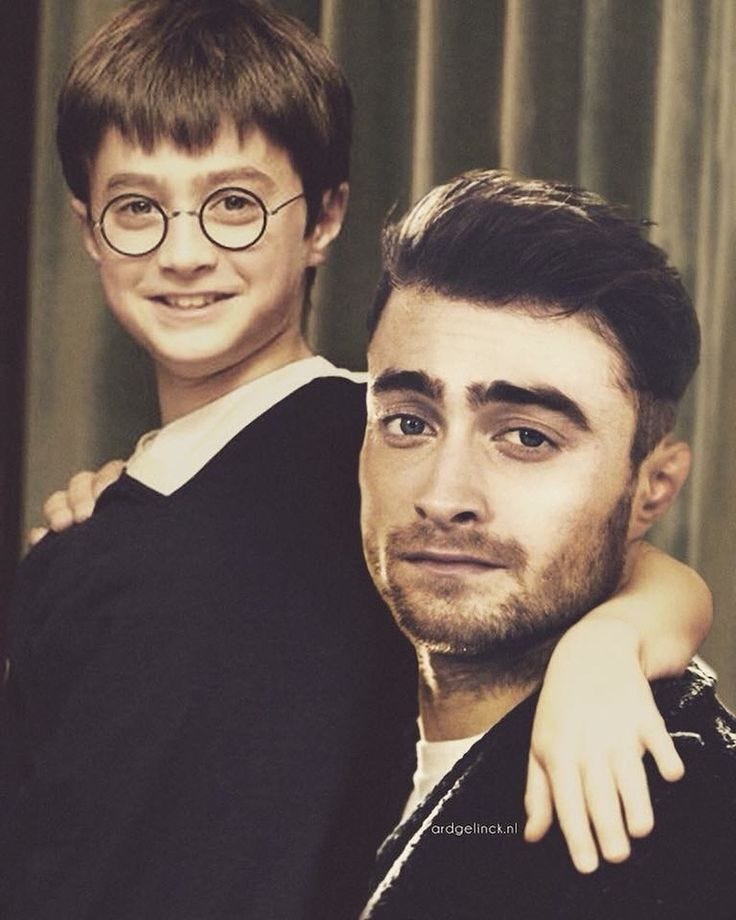 Posing With Your (Young) Self | Daniel radcliffe, Harry potter, Celebrities