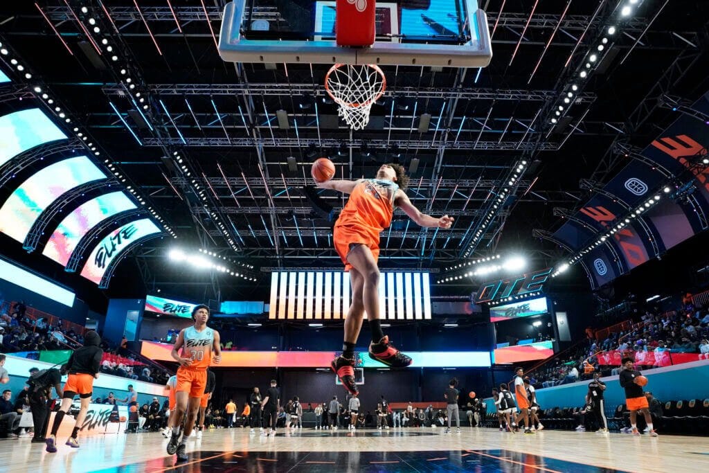 Jalen Lewis before a game between Team Elite and KT Kings at OTE Arena on Friday, October 30, 2021 in Atlanta, Georgia. (Photo by Shea Kastriner/Overtime Elite)