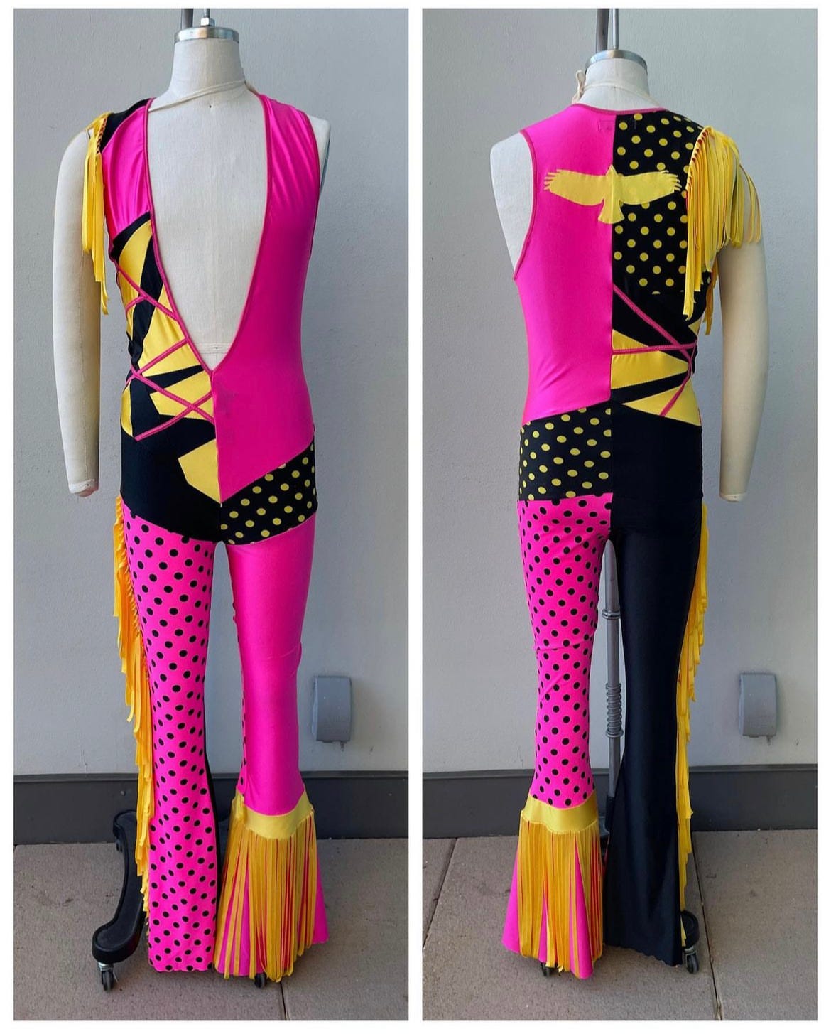 No One Does Frontman Fashion Like This Woman, image size:1170x1455