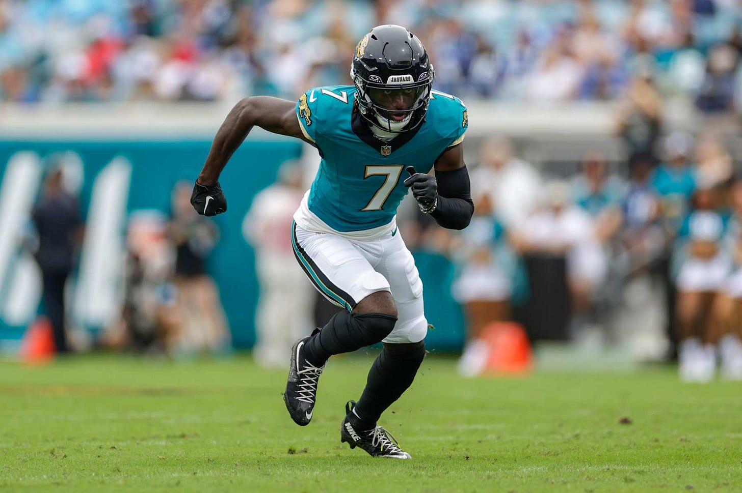 Jaguars' Brian Thomas Jr. Day-to-Day with Rib Injury; Status vs. Eagles TBD Jaguars' Brian Thomas Jr. Day-to-Day with Rib Injury; Status vs. Eagles TBD