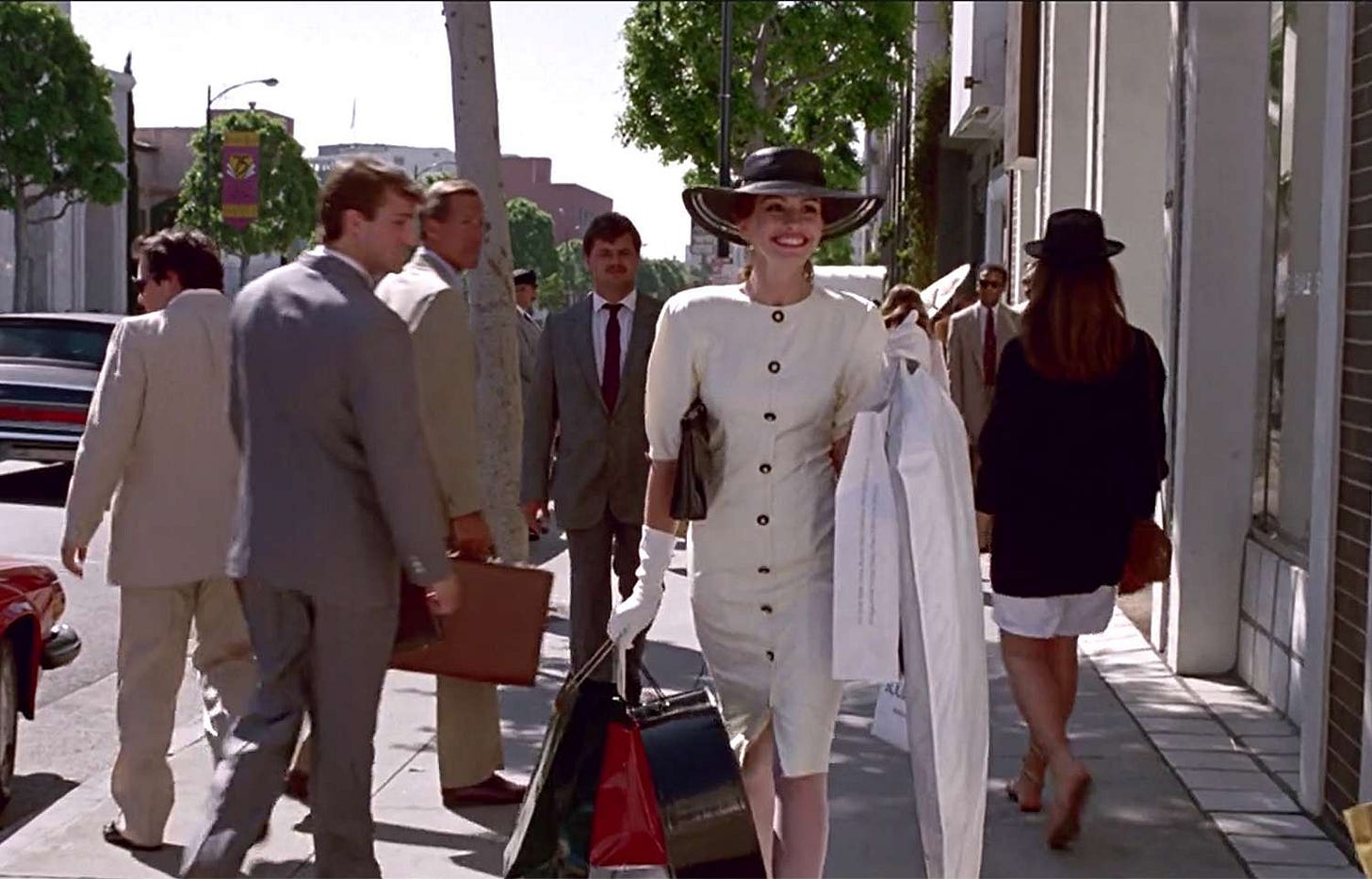 Pretty Woman' Is 35! Here's a Ranking of Julia Roberts' Outfits in the Film