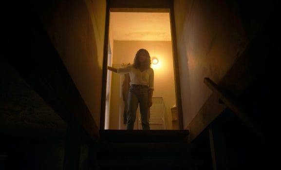 Review: 'Barbarian' tears horror movie customs to shreds