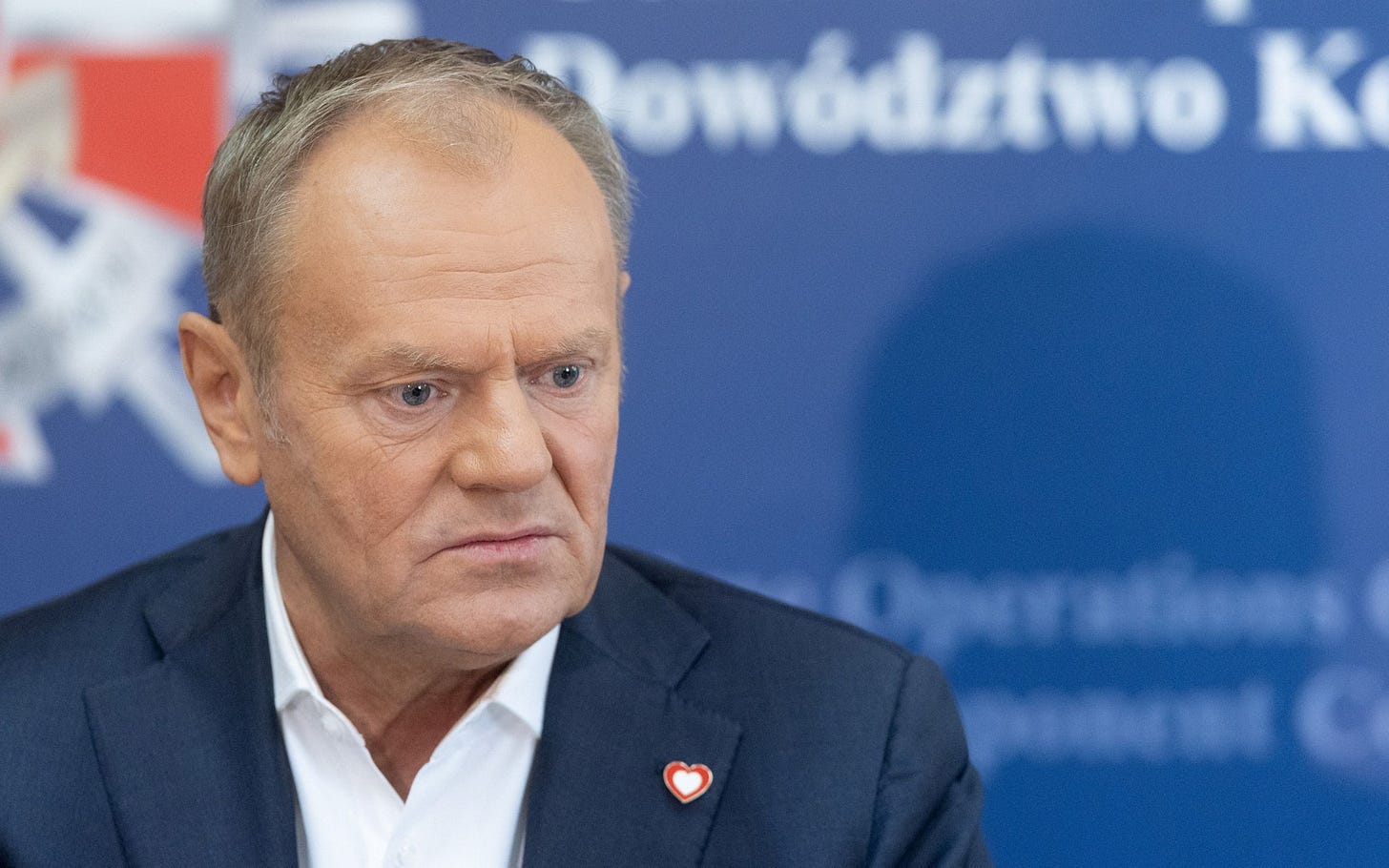 Dlaczego Donald Tusk zwleka z odpowiedzią na pytanie ws. depenalizacji  marihuany? - rp.pl