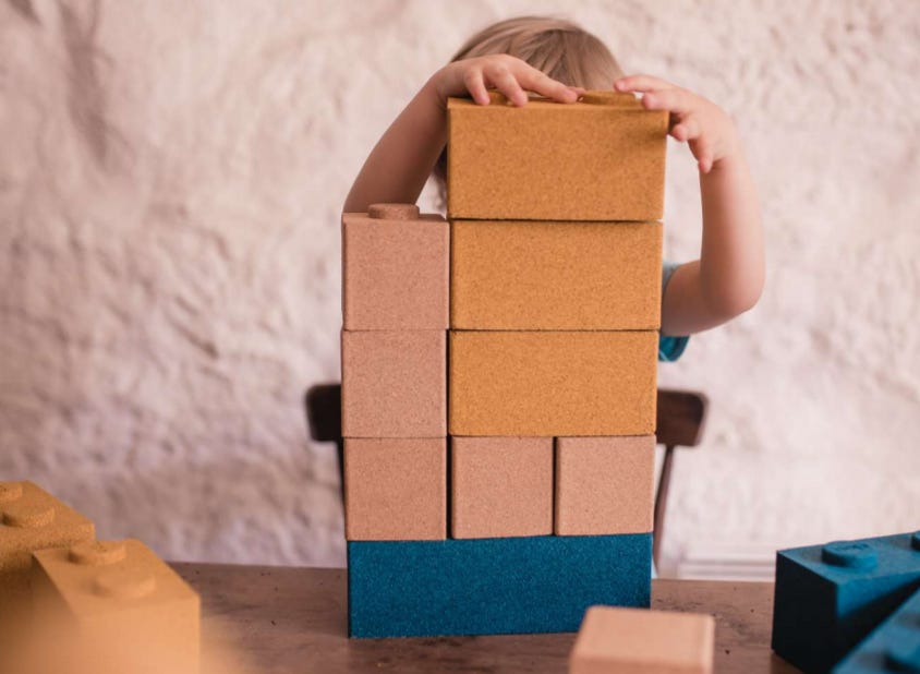 ELOU CORK TOYS - CORK HUNTER ELOU CORK TOYS - CORK HUNTER