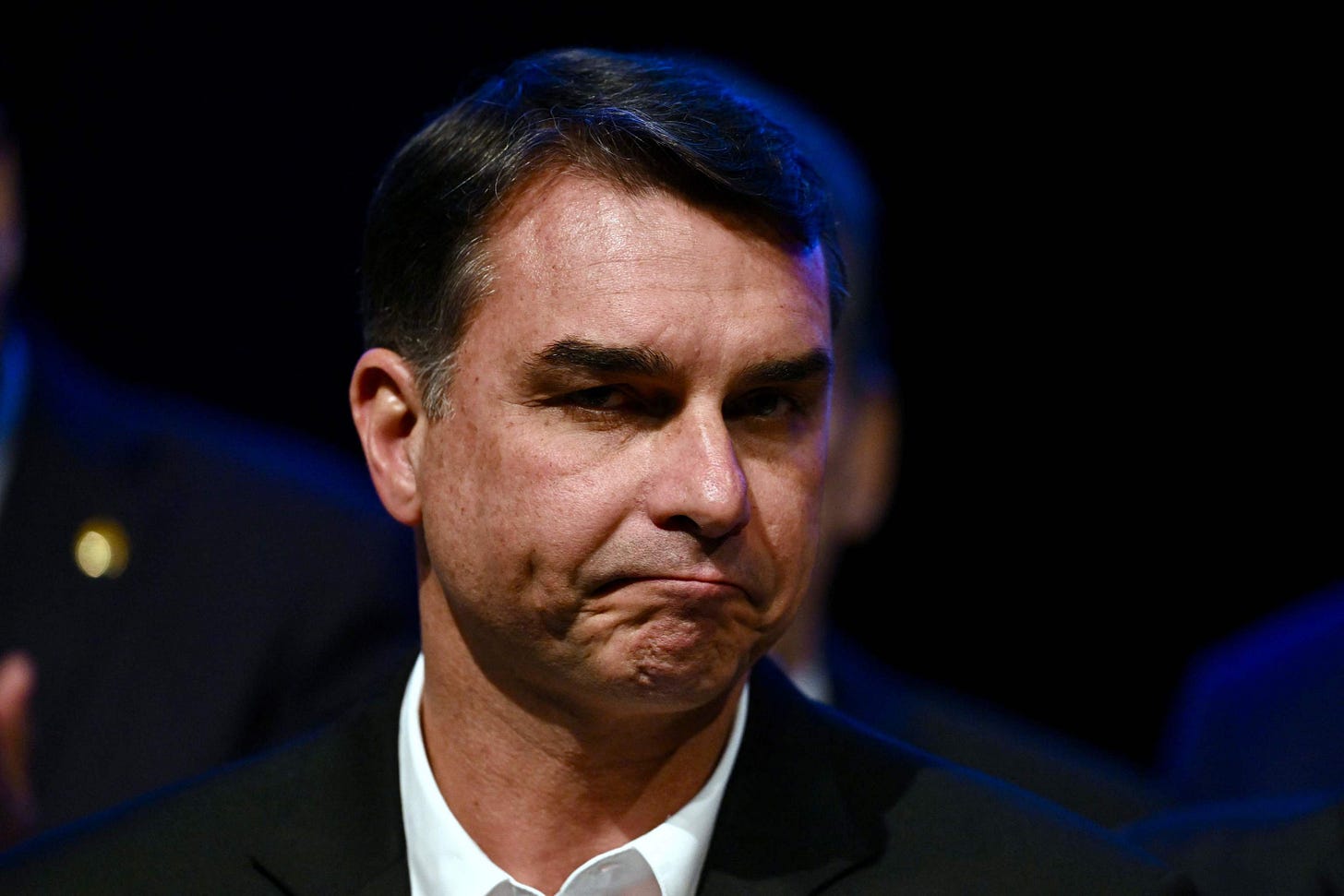 Flávio Bolsonaro, tras las elecciones del domingo. Flávio Bolsonaro, tras las elecciones del domingo.