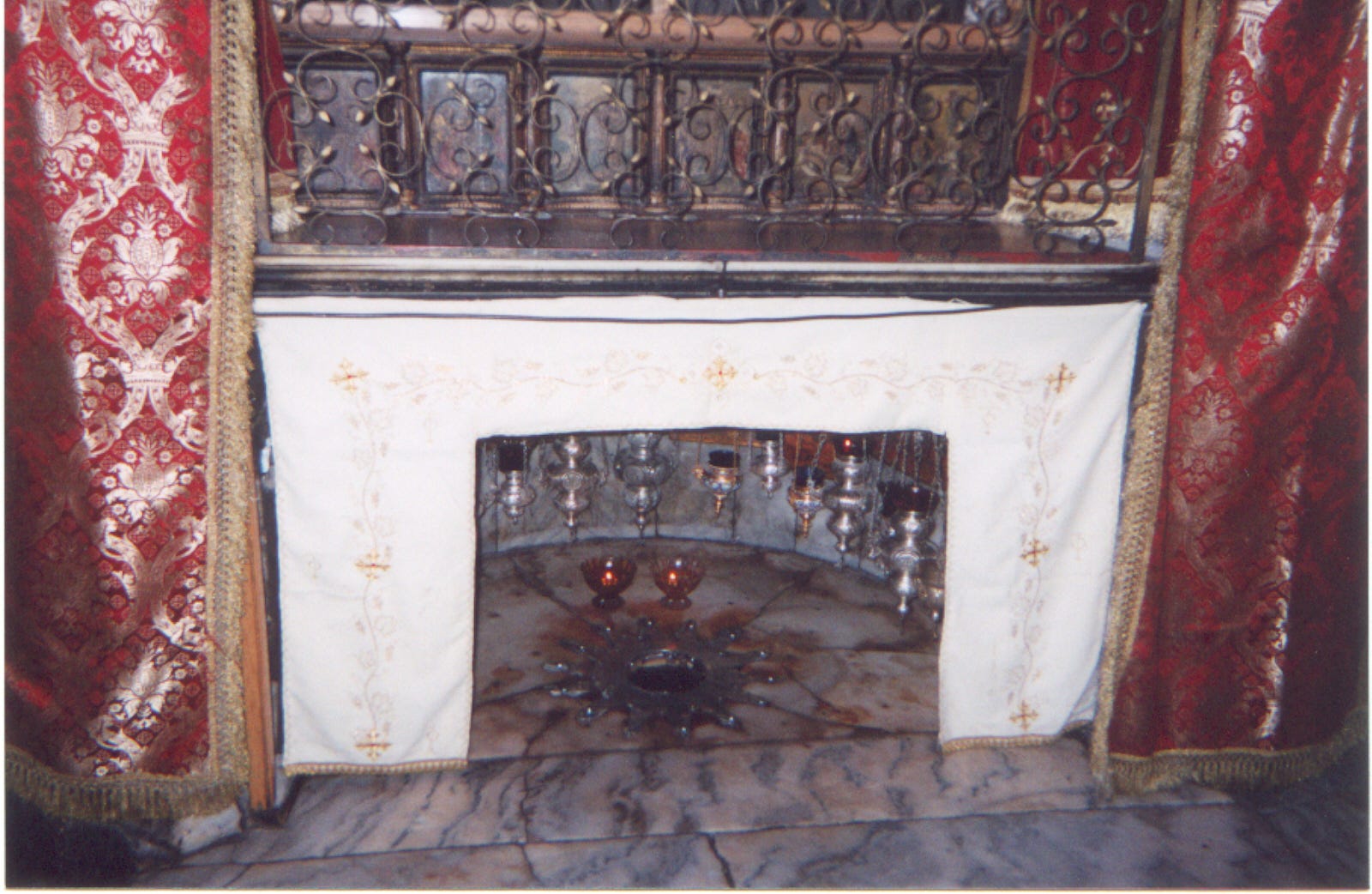 Ananta Garg (@ananta_garg) • Instagram photos and videos, image size:1600x1042