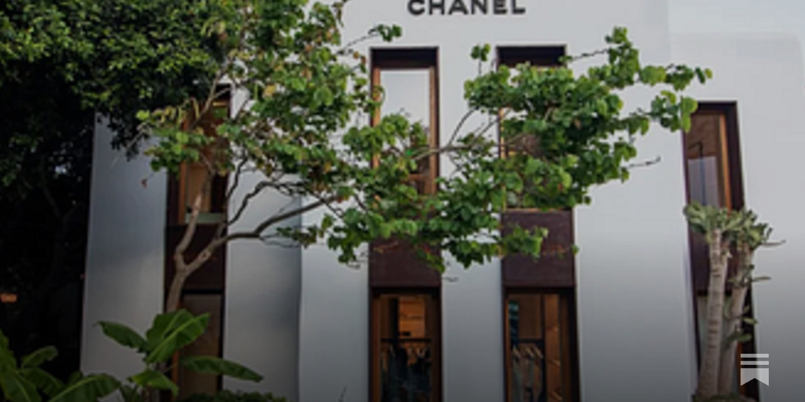 This Week in Retail: Chanel Opens Seasonal Mykonos Boutique, Tiffany & Co. Reima...