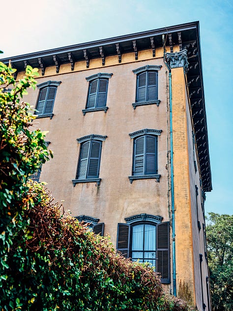 beautiful Savannah properties