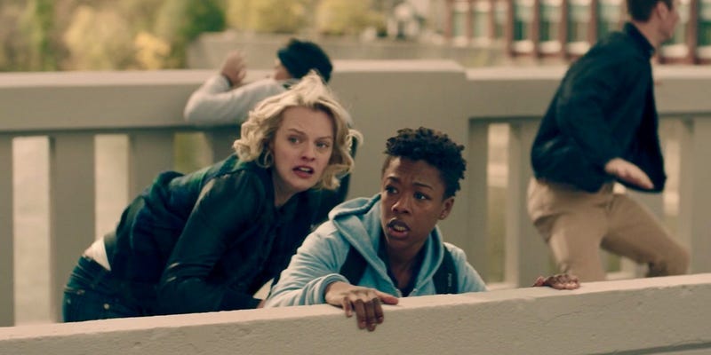 the Handmaid's Tale' Differences Between the Book and the TV Show -  Business Insider