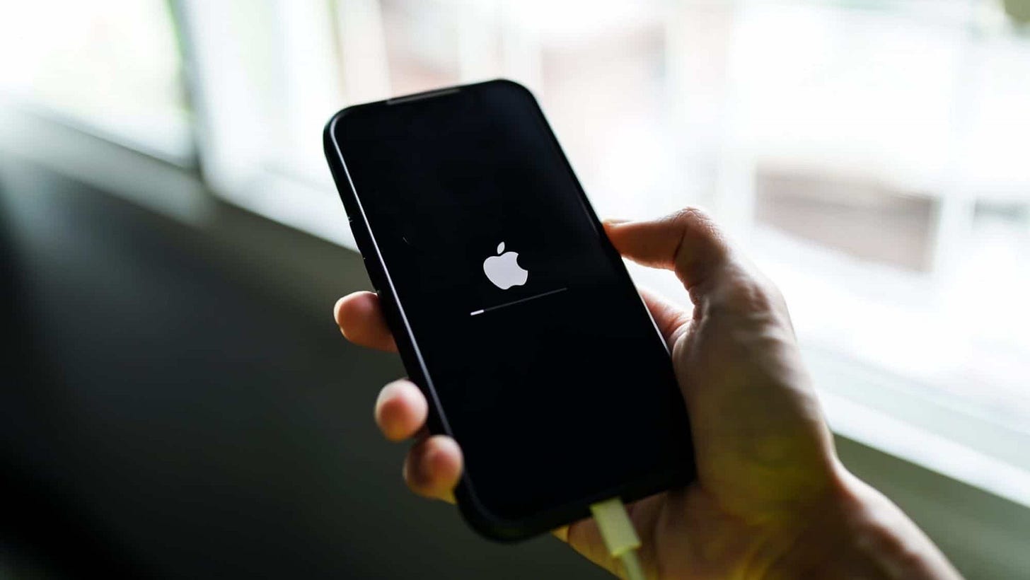 iphone apple
