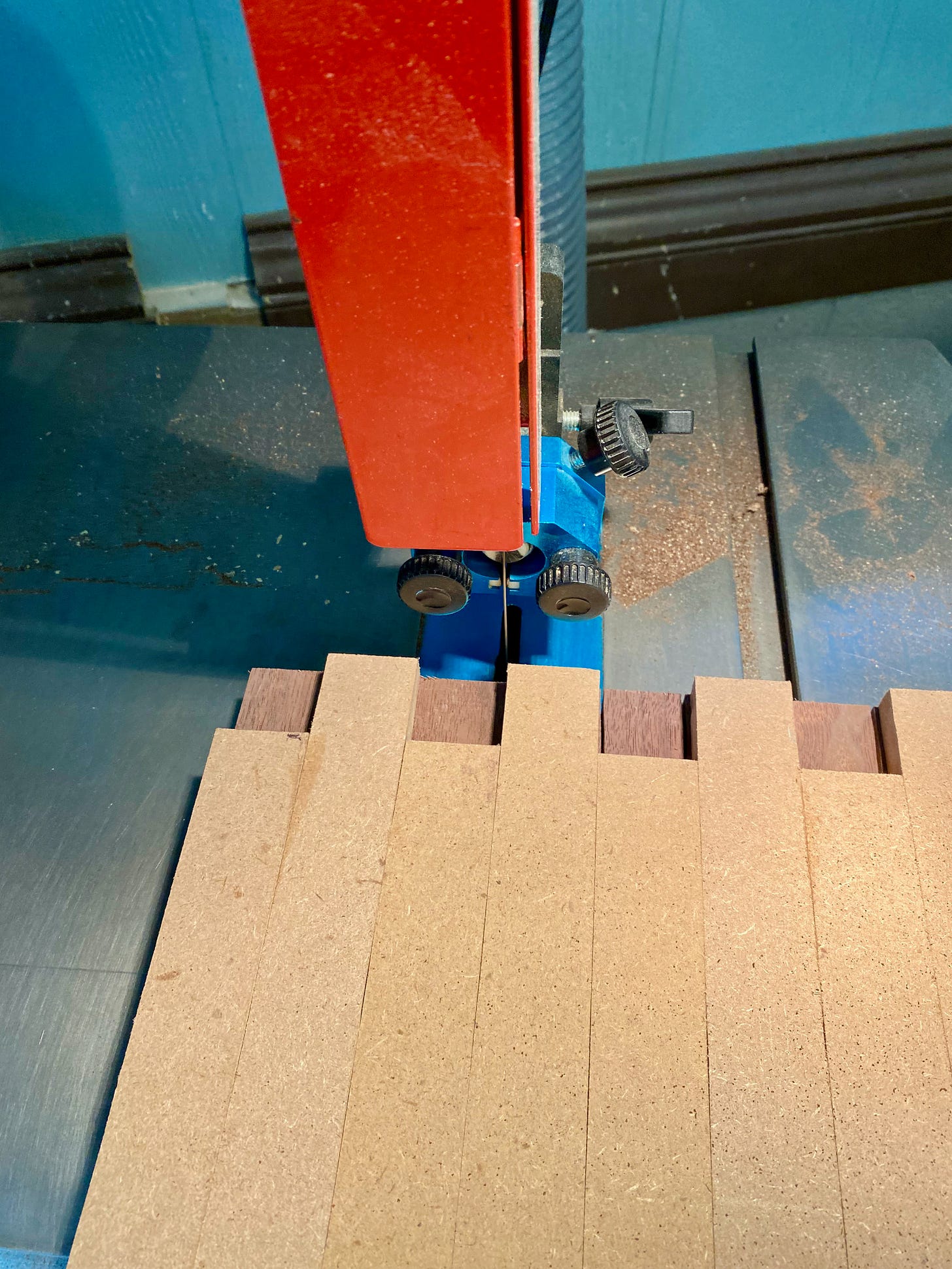 Bandsaw Helper