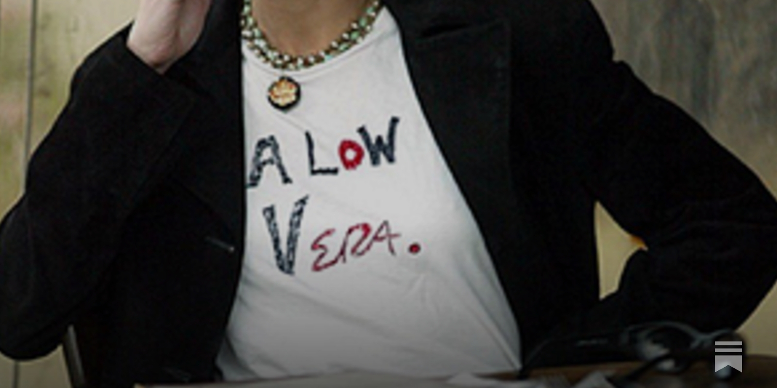 West Hollywood. 2002. Julia Robert's "A Low Vera" T-Shirt. Iconic White  T-Shirt Moment.