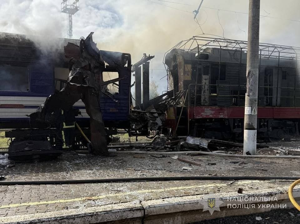 ‘Savage’ Russian double-tap strike on railway station in Sumy Oblast kills 1, injures at least 30