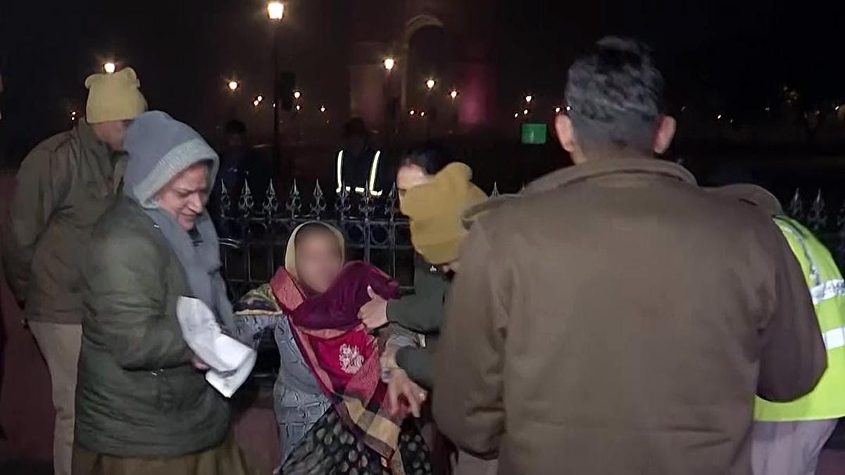 Unnao rape survivor to move Supreme Court against suspension of Sengar's  jail term - The Hindu