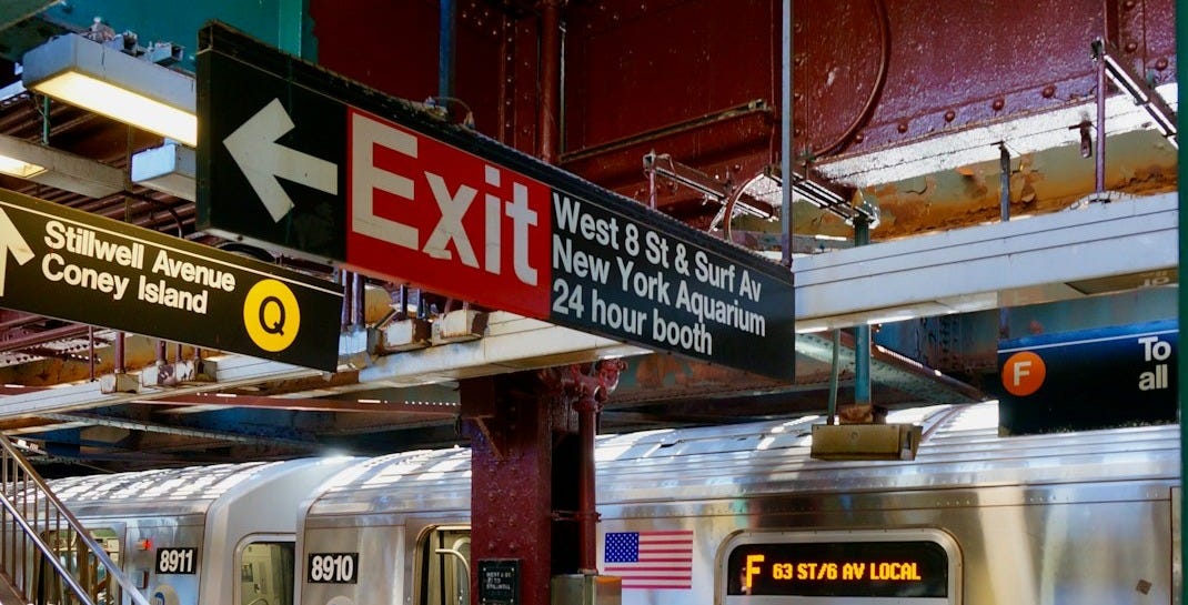 a train at a train station