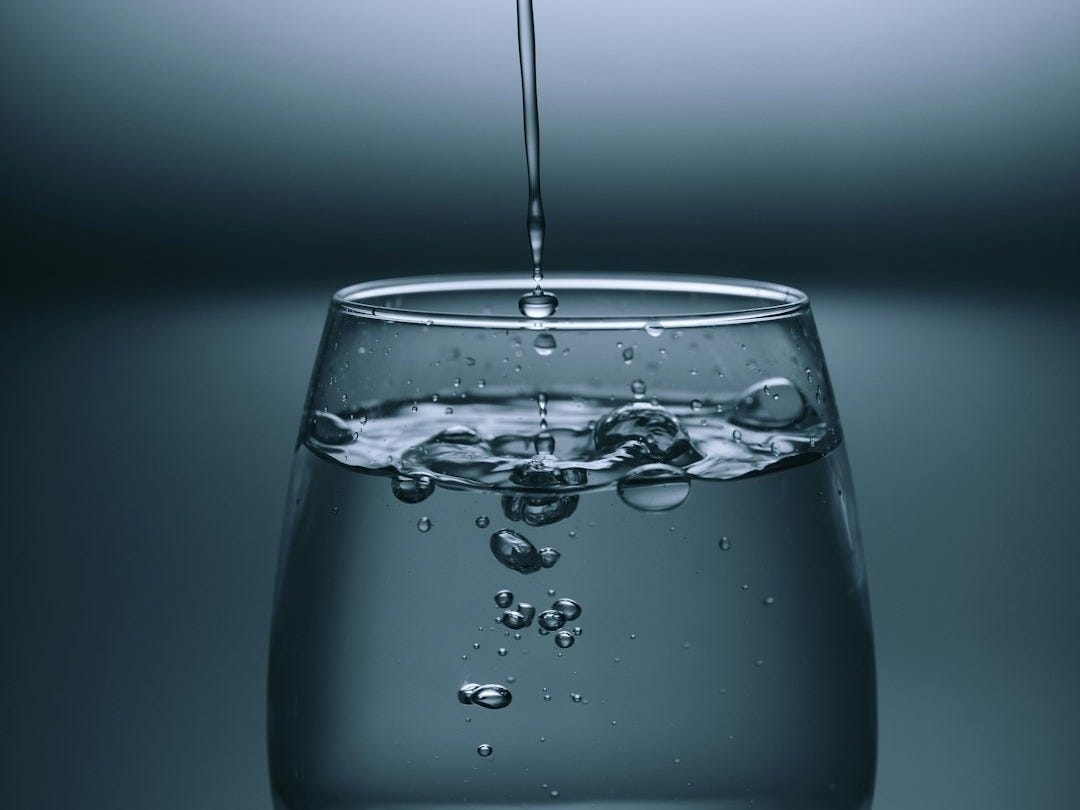 Film flottant désinfectant : une avancée majeure pour l’eau potable dans les zones vulnérables Film flottant désinfectant : une avancée majeure pour l’eau potable dans les zones vulnérables