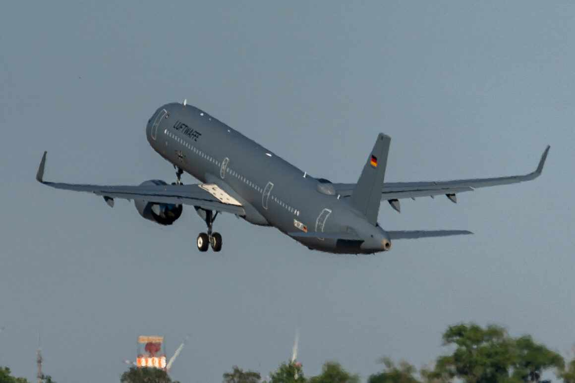 German Air Force takes delivery of the world's first military Airbus A321 -  Air Data News