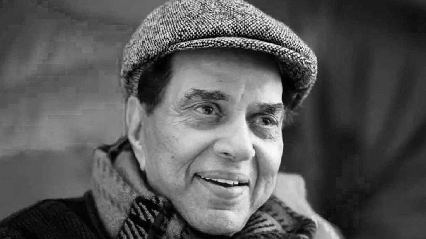 Bollywood: End of an Era: Veteran Actor Dharmendra Passes Away at 89