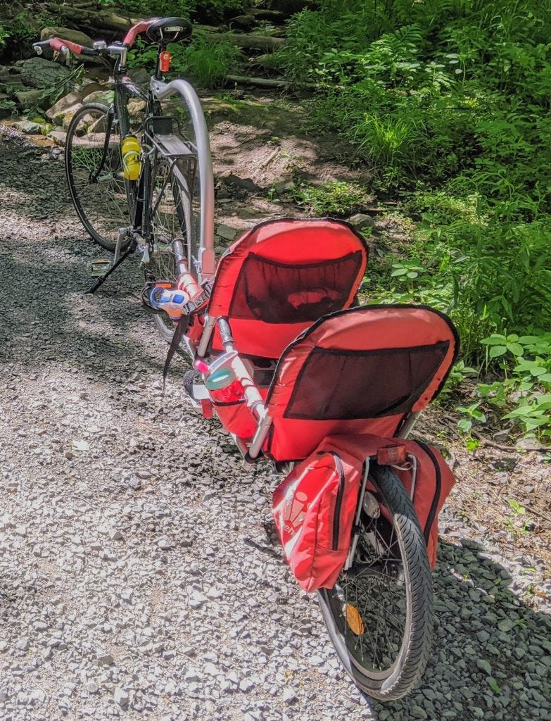 Weehoo tandem trailer in the wild
