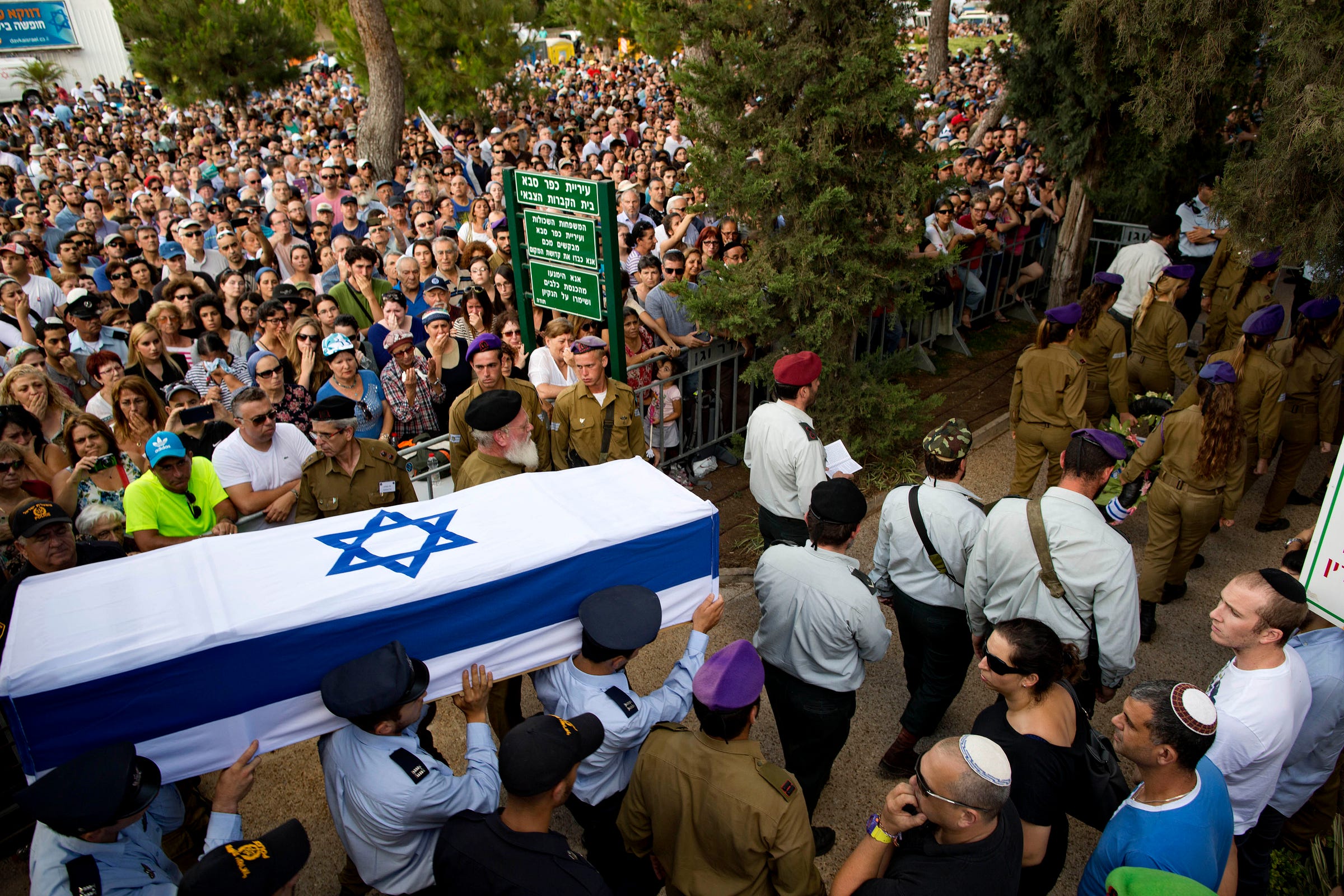 https://img.washingtonpost.com/rw/2010-2019/WashingtonPost/2014/08/03/Foreign/Images/Mideast_Israel_Palestinians-07009.jpg