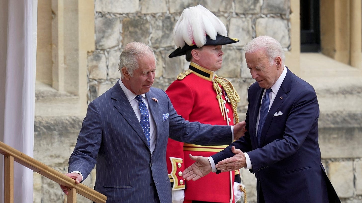 Watch: 'Confused' Joe Biden 'escorted' across lawn by King Charles when… |  World News - Hindustan Times