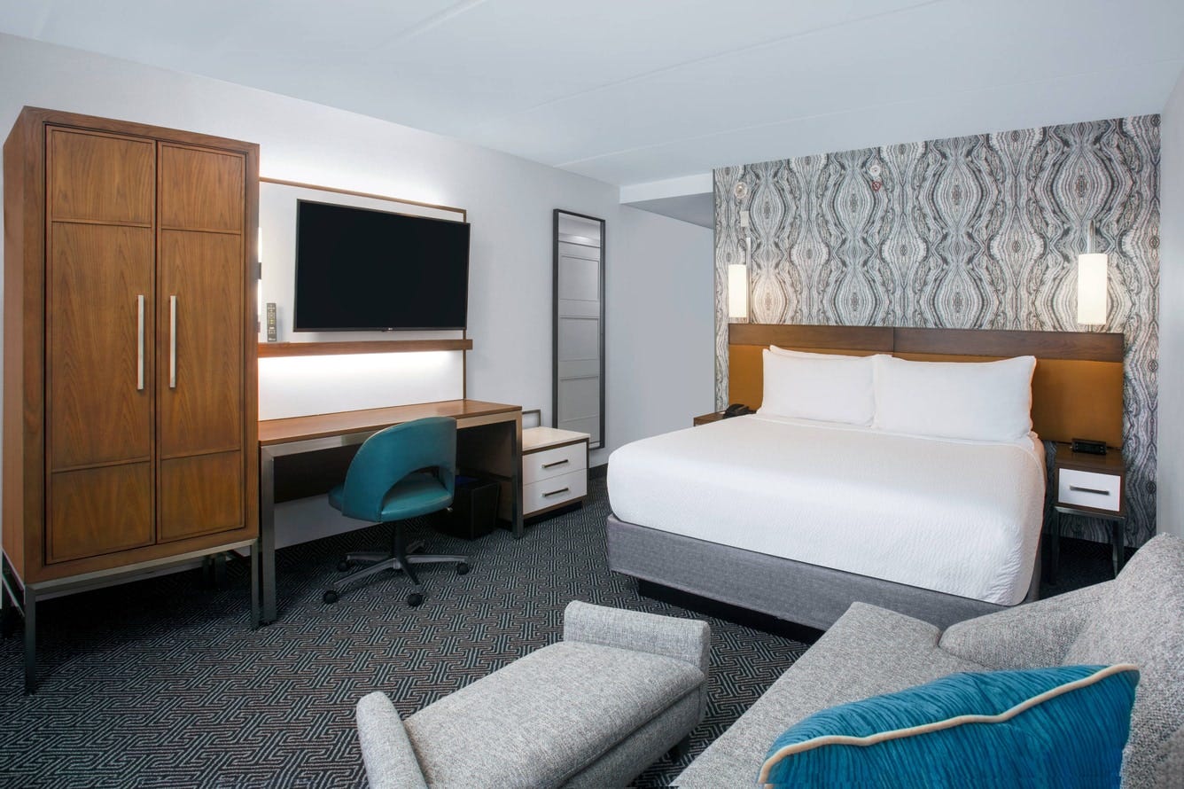 King Guest Room