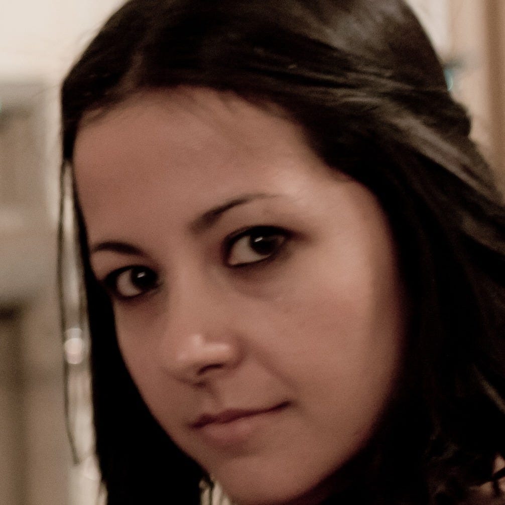 Laura Caroli - Bear with me