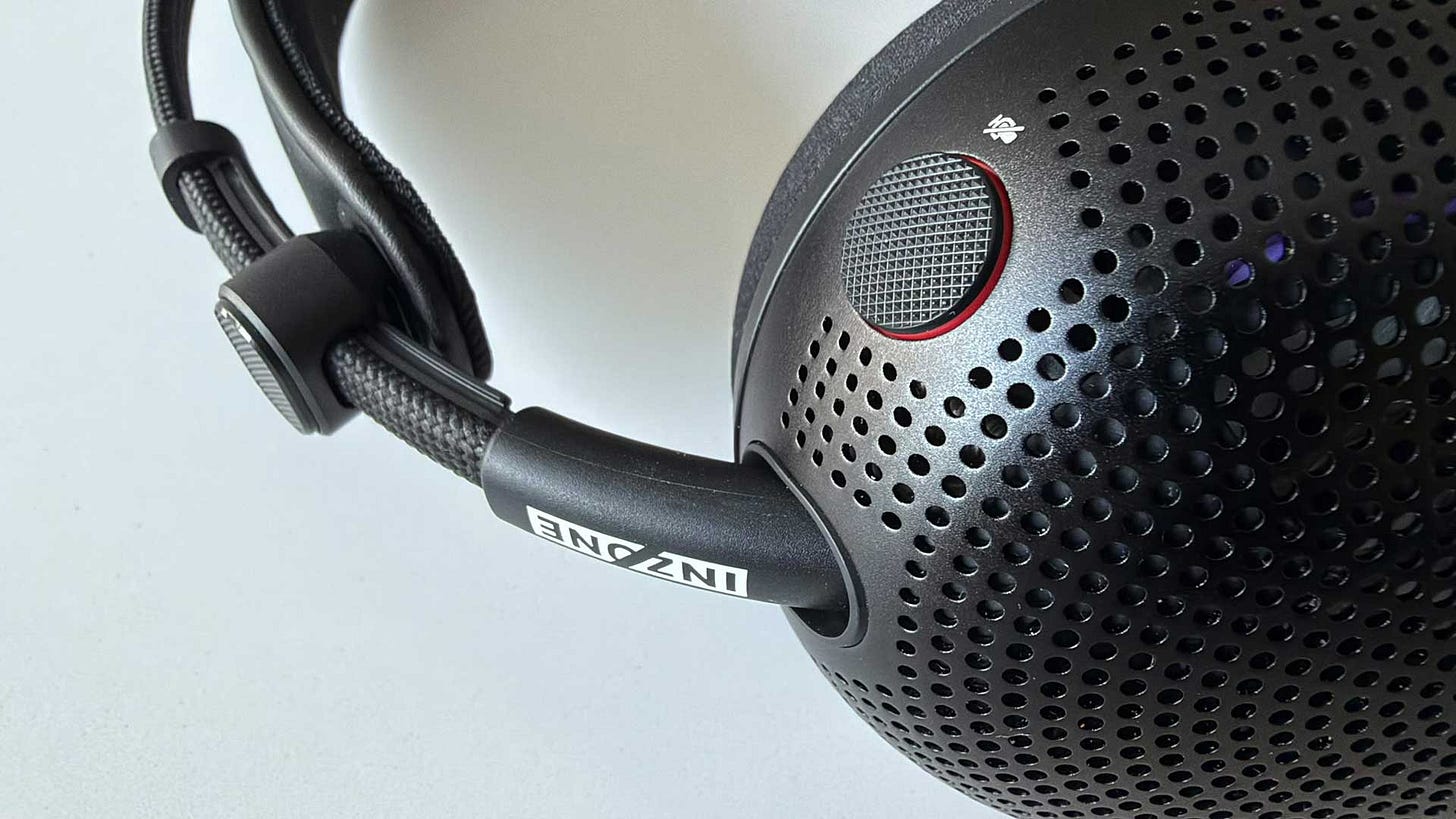 Sony Inzone H6 Air mic mute button