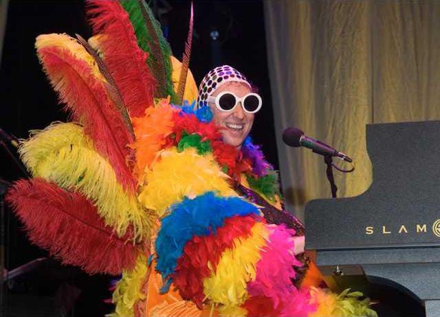 The Pops Orchestra Takes Center Stage with Elton!
