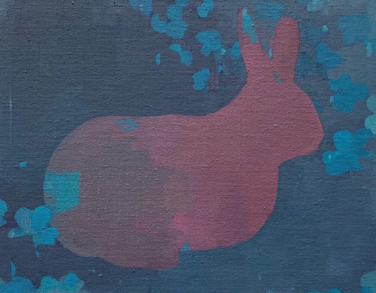 Rabbit with Clover_by Michelle Paterok_Contemporary interior oil painting_neuroaesthetics analysis by the Paragone Rabbit with Clover_by Michelle Paterok_Contemporary interior oil painting_neuroaesthetics analysis by the Paragone