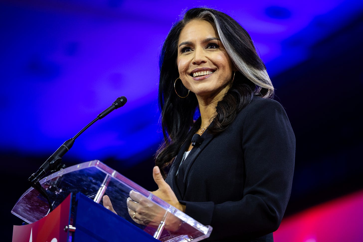 Trump taps dark horse Tulsi Gabbard for director of national intelligence -  POLITICO