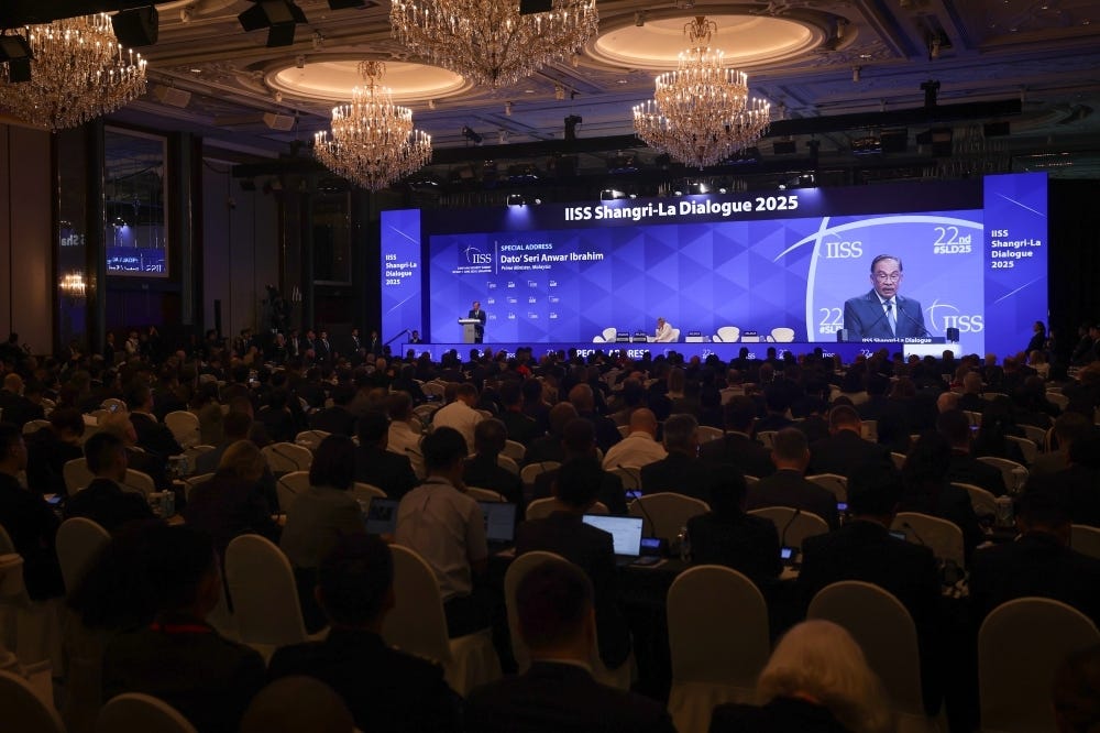 Anwar warns against 'new Cold War' at Shangri-La Dialogue, reaffirms Malaysia's neutrality and Asean centrality | Malay Mail Anwar warns against 'new Cold War' at Shangri-La Dialogue, reaffirms Malaysia's neutrality and Asean centrality | Malay Mail