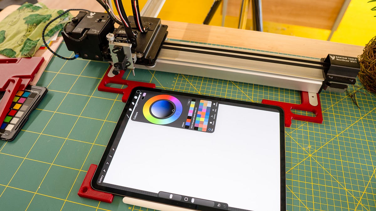 #091 โ Virtual pen plotters, 3D bros, iPads
