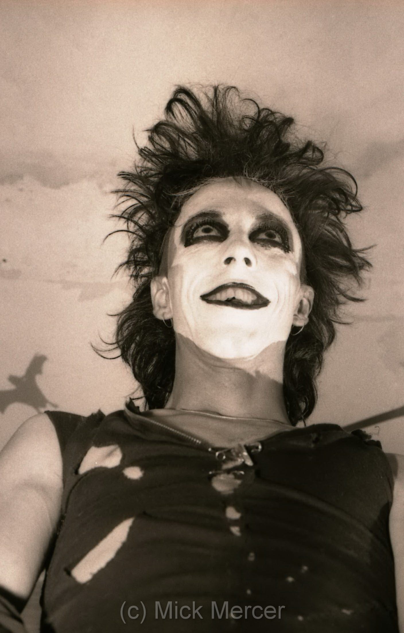 RAZZ ラズ 1st EP 『Fuck The SciENTIST』1983 ON THIS DAY  in 1983 - ALIEN SEX FIEND