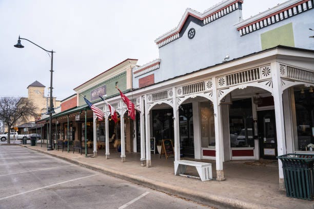 Fredericksburg Texas with historic buildings in view. Fredericksburg, Texas - February 22, 2024: Street scene from hill country town, Fredericksburg Texas with historic buildings in view. old retail store building stock pictures, royalty-free photos & images Fredericksburg Texas with historic buildings in view. Fredericksburg, Texas - February 22, 2024: Street scene from hill country town, Fredericksburg Texas with historic buildings in view. old retail store building stock pictures, royalty-free photos & images