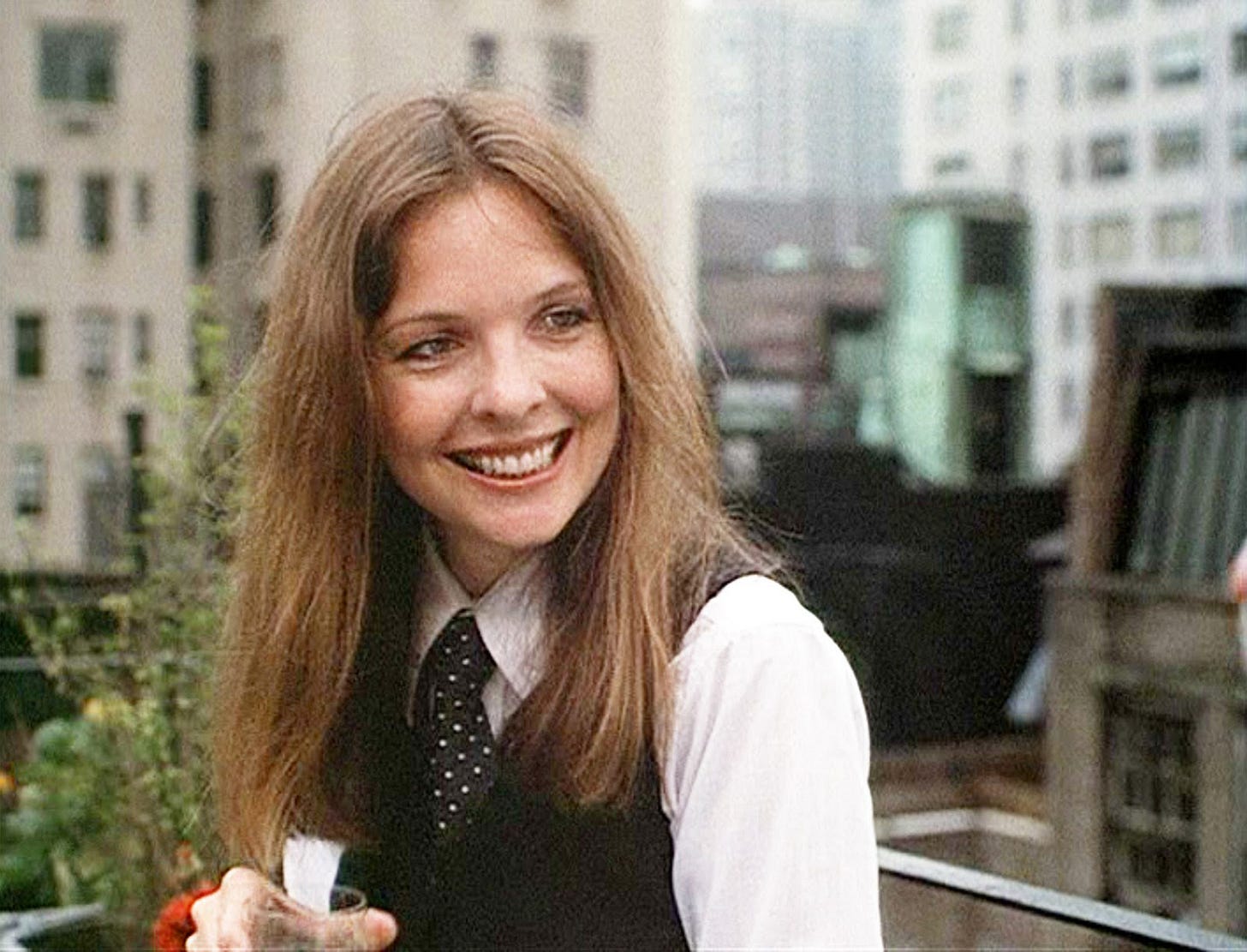 Annie Hall is 40! Style Lessons to Learn from the Woody Allen Classic - NZ  Herald