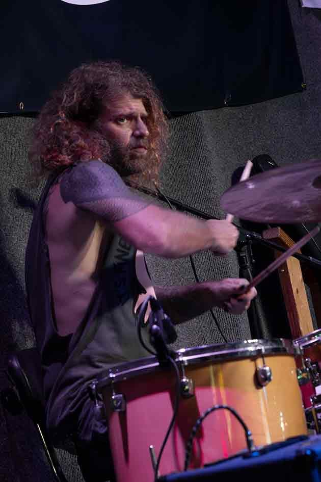 It Hurts to Be Dead live at The Iron Horse Pub, Wichita Falls, Texas