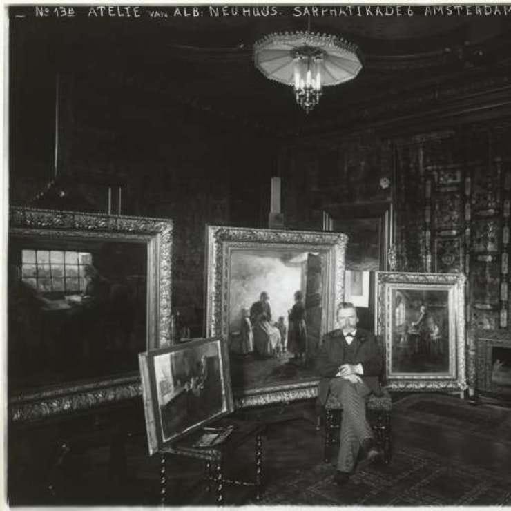 Albert Neuhuys in zijn atelier, Sarphatikade 6, Amsterdam in 1903. Bron: Rijksmuseum
