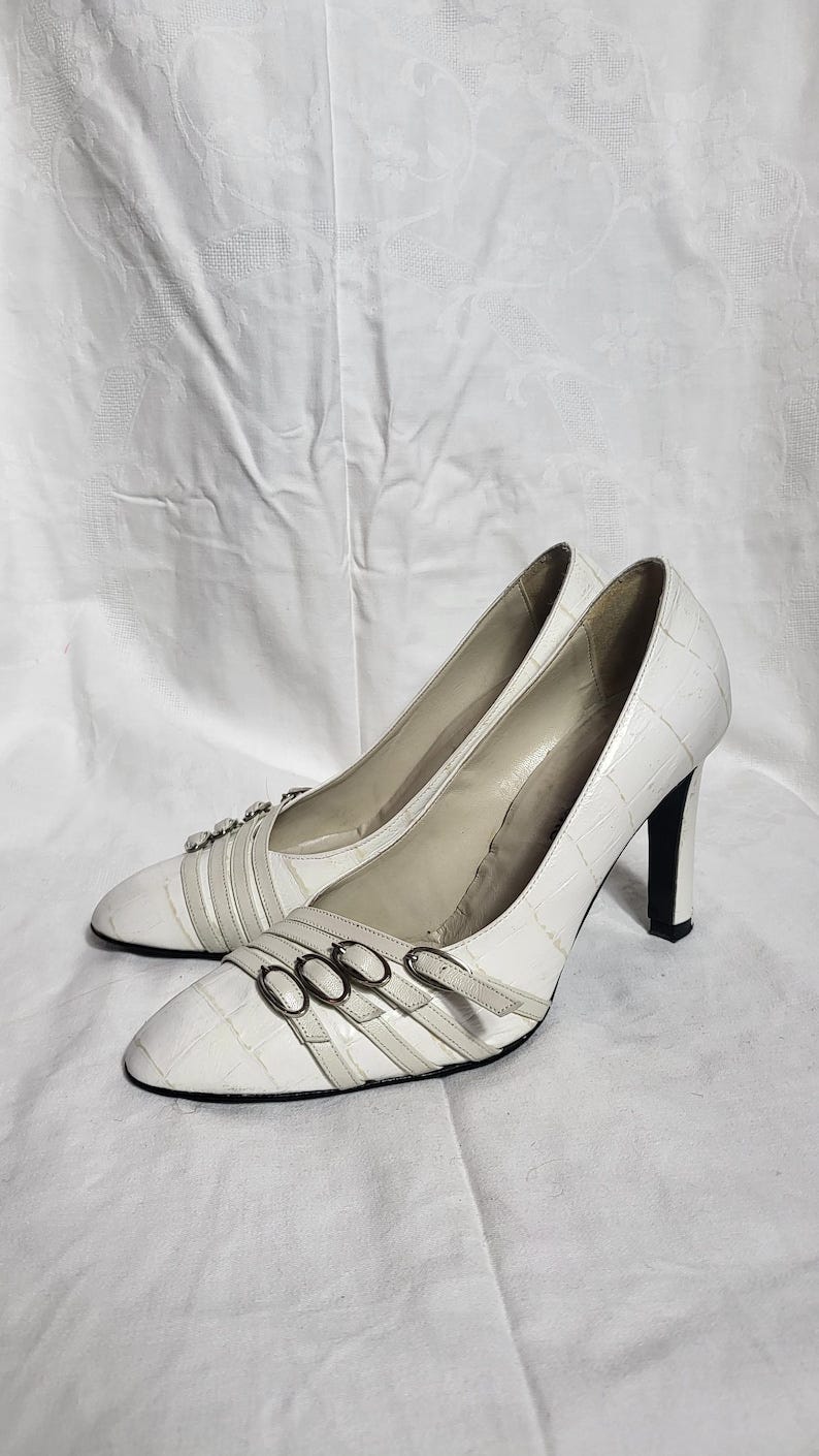 Vintage Ashley Brooke Leather Pumps / White High Heels Made in Spain / Women’s Size 39 EU (8 US) / 2000s Retro Shoes image 1