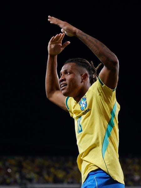 Por que Danilo, estrela do Brasil contra Croácia, não vingou na Europa