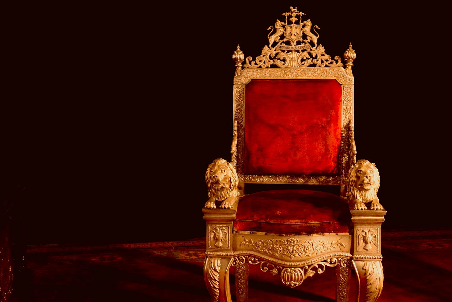 empty throne