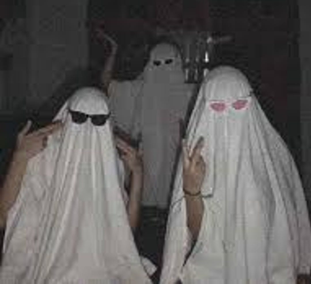 The Signs As Ghosts - Zodiac Memes - The Minds Journal, image size:1080x987