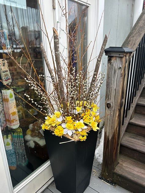 Beach stone mats and trivets