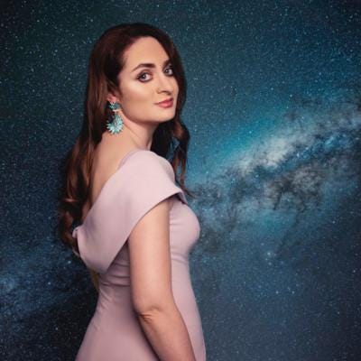 Dr. Beatriz Villarroel, Astronomer and Theoretical Physicist known for  researching vanishing stars and the search for ETs is set to publish  astonishing new disovery : r/JoeRogan