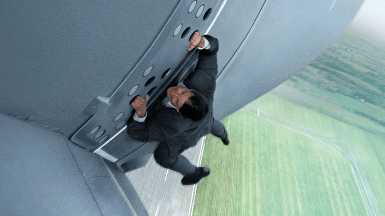 Here's How Tom Cruise Did The Insane Plane Stunt For 'Mission: Impossible -  Rogue Nation' - Airows